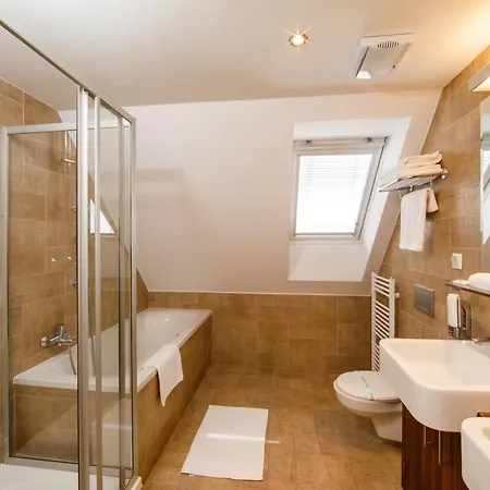 Отель Beigli & Garden 3*