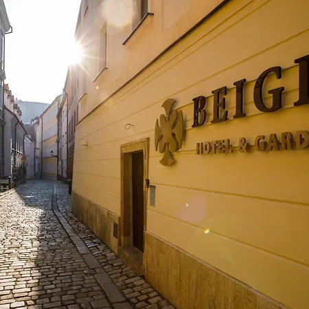 Beigli & Garden Отель Братислава