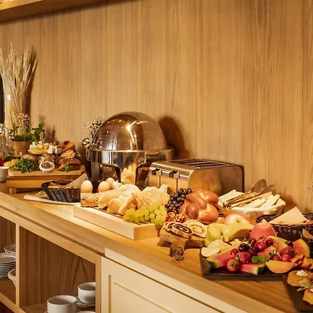 Hotel Beigli & Garden