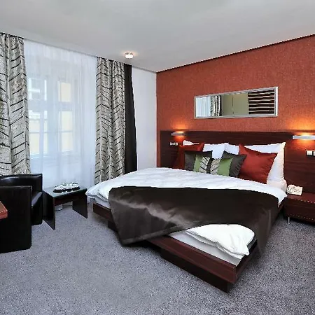 Hotel Beigli & Garden 3*