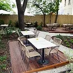 Beigli & Garden 3* Братислава