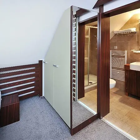 Beigli & Garden Hotell Bratislava